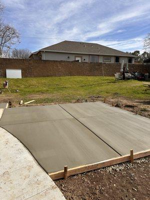 Broom finish concrete