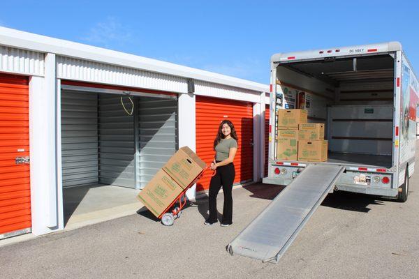 U-Haul Moving & Storage of Grayslake