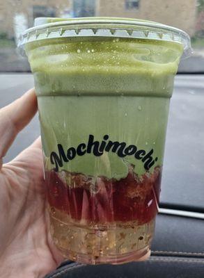 Matcha strawberry latte with osmanthus tea jelly