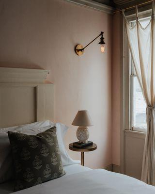 Book Village Inn & Bar