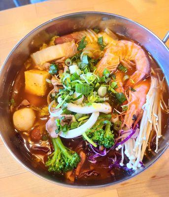 Spicy instant ramen level 1 - 4 stars