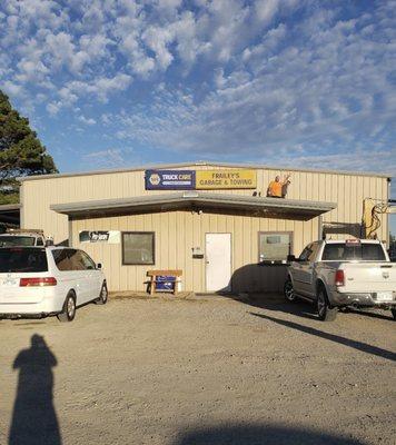 Frailey's Natural State Garage