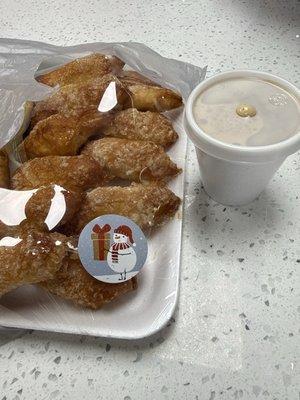 Pastelito and coffee to take as a gift