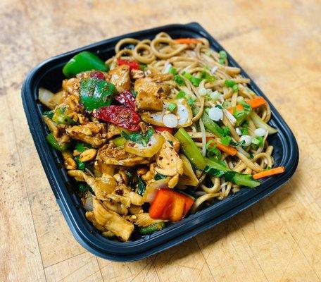 Chicken Hot Basil +Woking Noodles