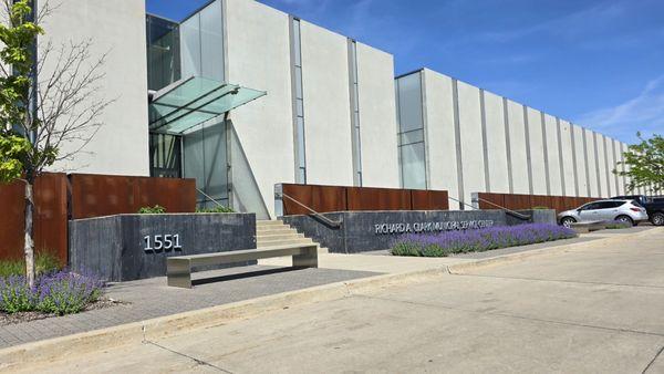 Entrance only accessible from the parking lot.