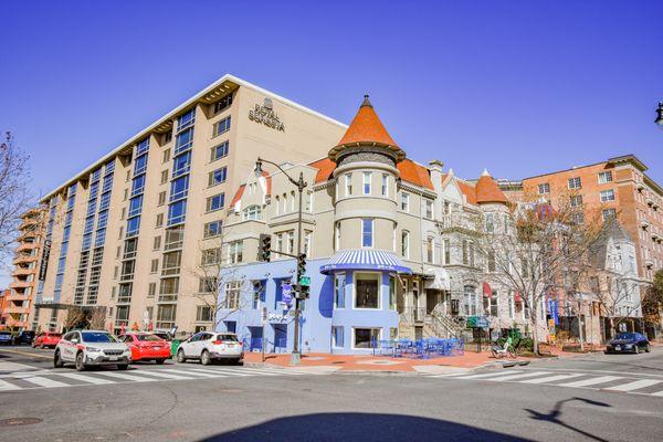 Located on the corner of P & 21st NW