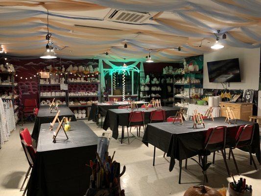 Artistas Diy Paint and Craft Studio Fernley