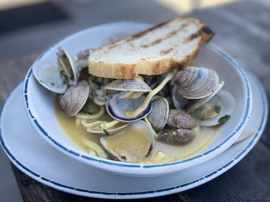 Linguine and Clams