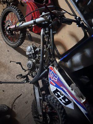 This is an Apollo 125 that had a bad crank shaft end and it used to smoke.