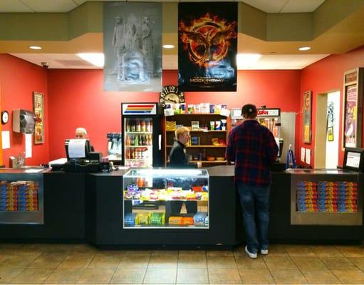 Six Shooters Showhall & Cafe