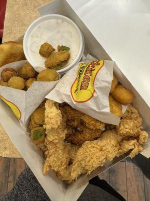 Half spicy chicken 4 Tender Dinner