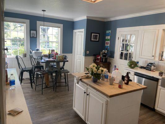 Motherlodes Top-2-Bottom Cleaning Service