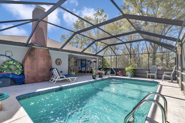 Georgia Kish - Bricks & Mortar