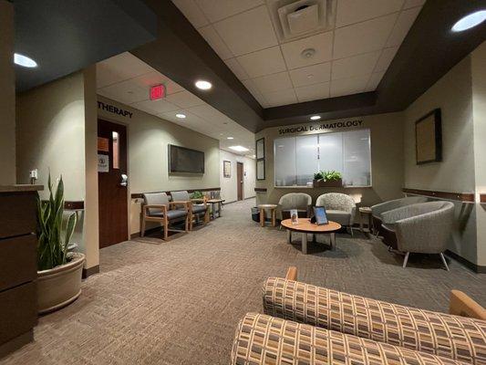 Dermatology Clinic - UT Southwestern Medical Center