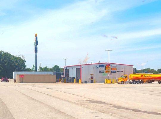 Love's Travel Stop