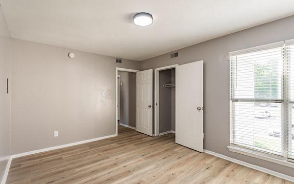 Stone Ridge Apartments