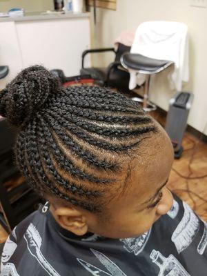 Praise African Hair Braiding