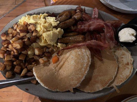 family style breakfast