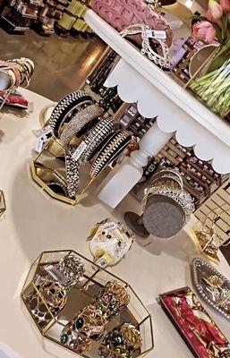 Coco Bella Hair Beauty N°4