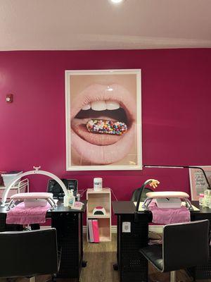 Pinkies Beauty Bar