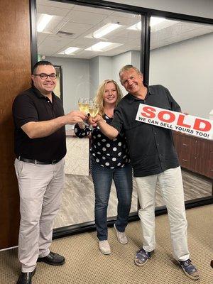 Arsalon Badri - Five Diamond Realty