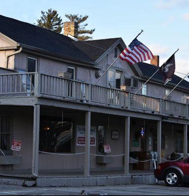 Ye Olde Hotel Bar and Restaurant
