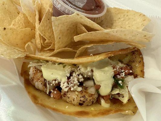 Blackened shrimp taco