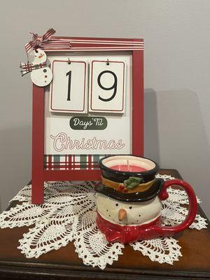 19 days till Christmas!
What is Santa bringing you?