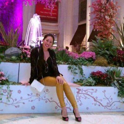 Tiffany, in Las Vegas 7 years ago before owning Nail Art