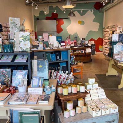 Ecru Modern Stationer