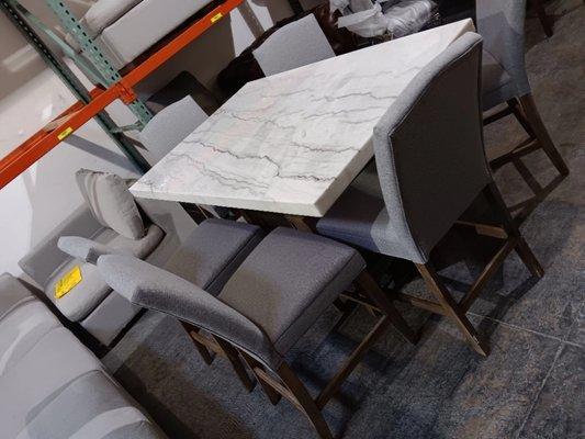 H&H Homegoods | Hot Bargains