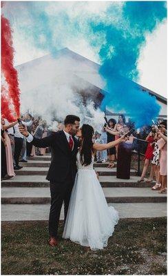 Thank you Skye for helping us choose our color bombs !