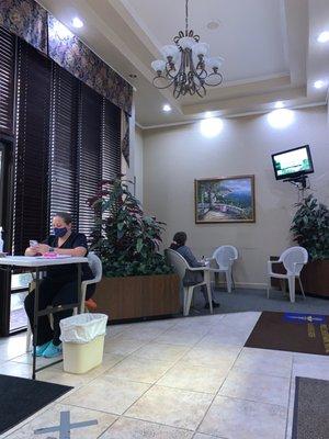 Waiting room. Nice, clean and social distancing enforced