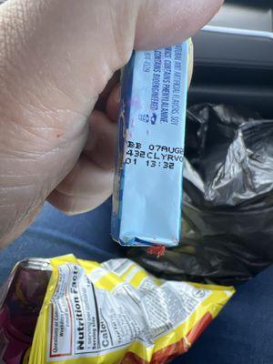 Expired gum