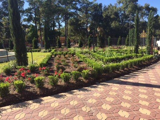 Greenfeet Lawn & Landscape