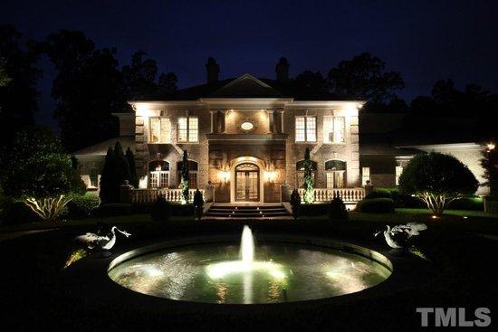 Facade and garden lighting