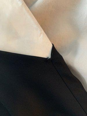 Liz's Cleaners & Tailor