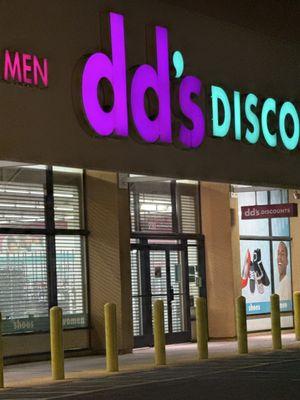 dd's DISCOUNTS