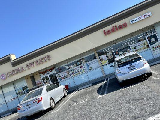 India Sweets & Groceries