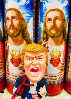 Candles for sale in Spanish section