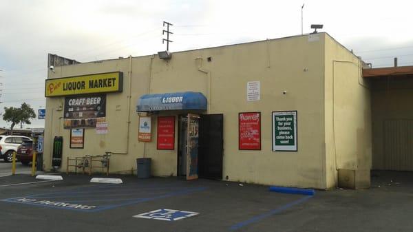 Pico Market & Liquor