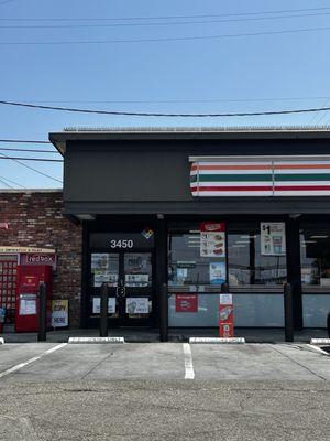 7-Eleven