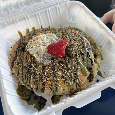 Dubai chocolate pancakes