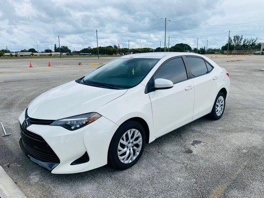 2017 Toyota Corolla SE
70k miles
Clean Title