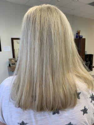 Leslie gave me back my color after a different salon turned it dirty blonde/brown
I highly recommend Hair Etc