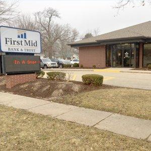 First Mid Bank & Trust