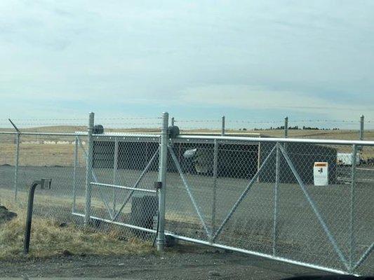 R & E Boat and RV Storage