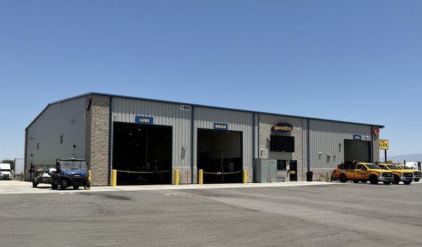 Speedco Truck Lube and Tires