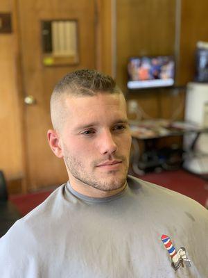 Donnie’s Colonial Barbershop