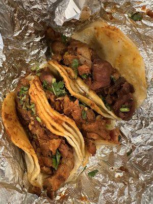 Al pastor tacos